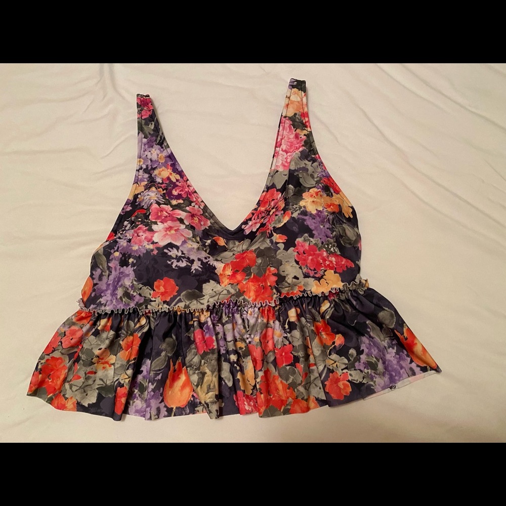 Kortni Jeane Flower Fields Vneck